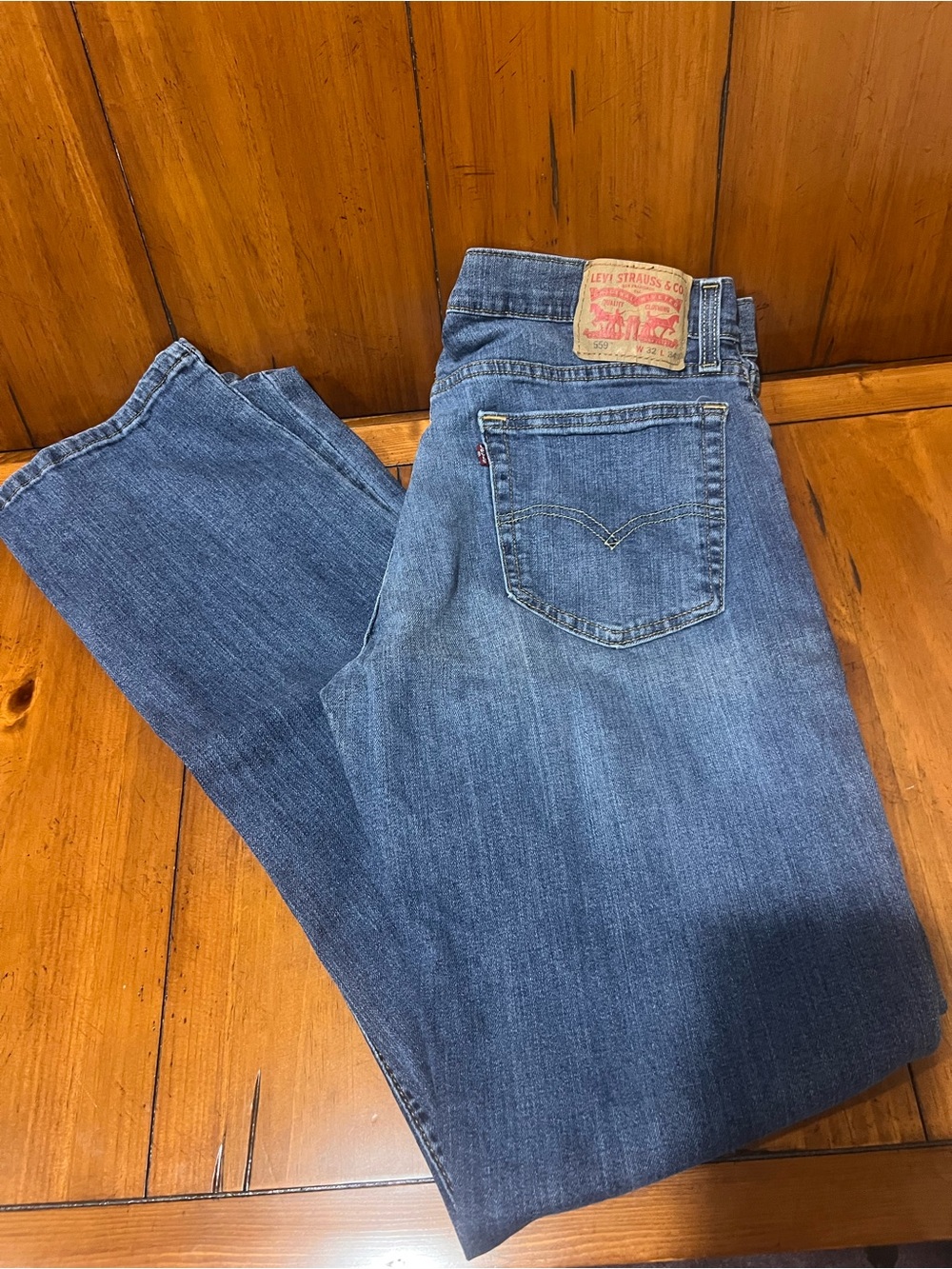 Levi's Men's Medium Blue Straight-Leg Jeans